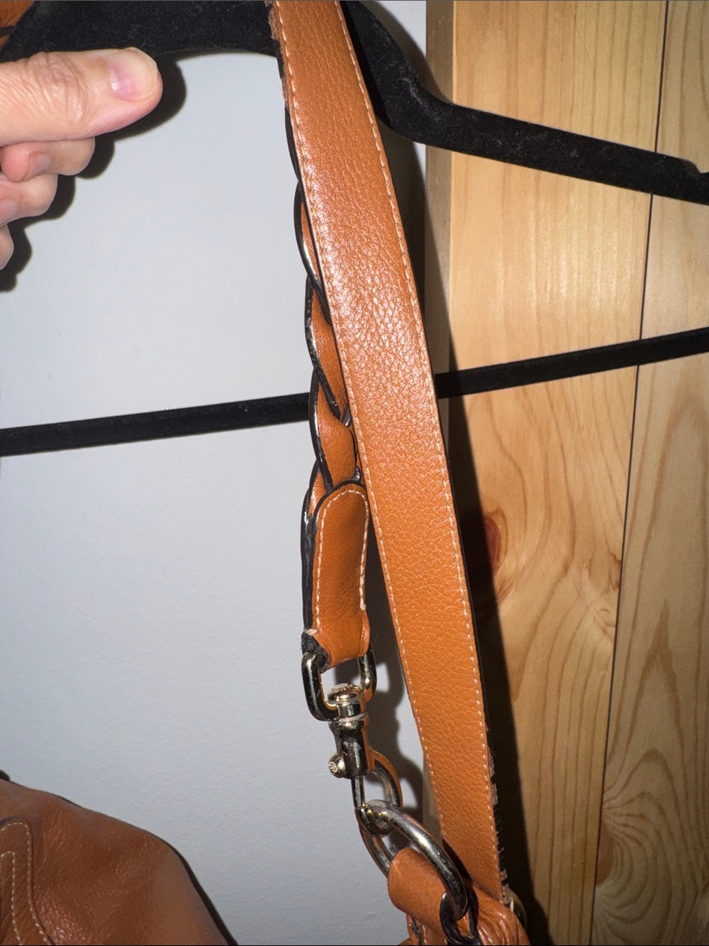 Mulberry Tan Leather Daria Hobo Bag - Signature Tree Plaque - Picture 8 of 14